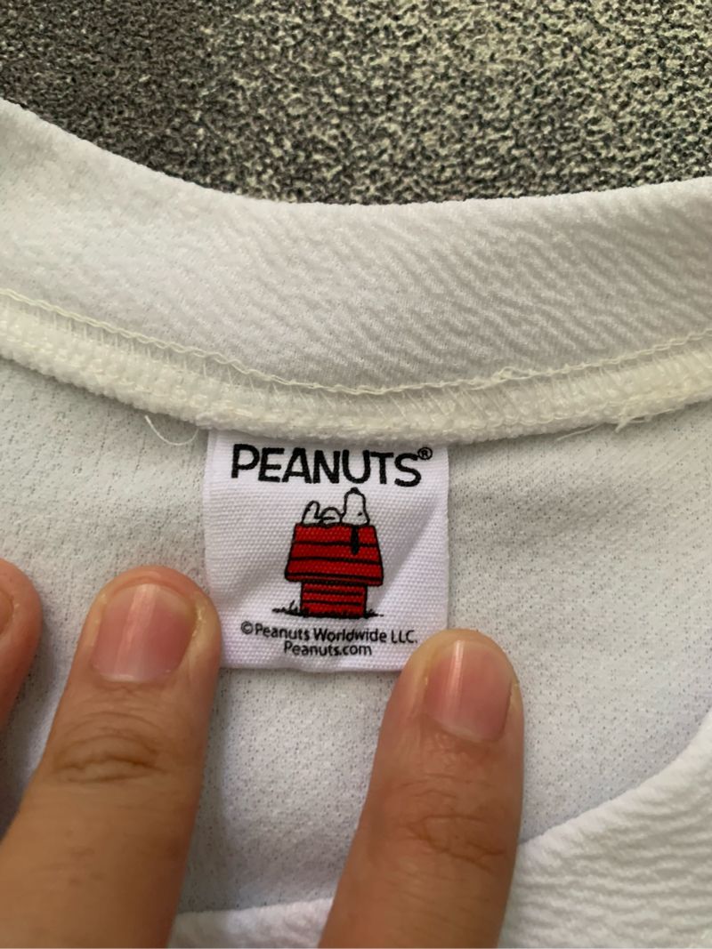 Kaos Putih Peanuts, foto 2