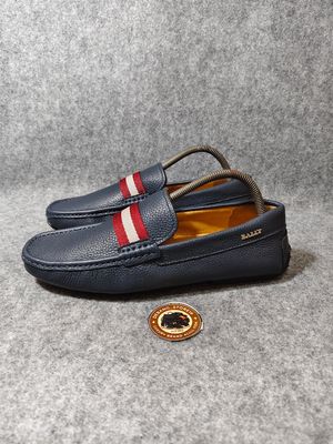 Loefers bally stic