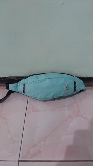 Deuter weist bag/pinggang