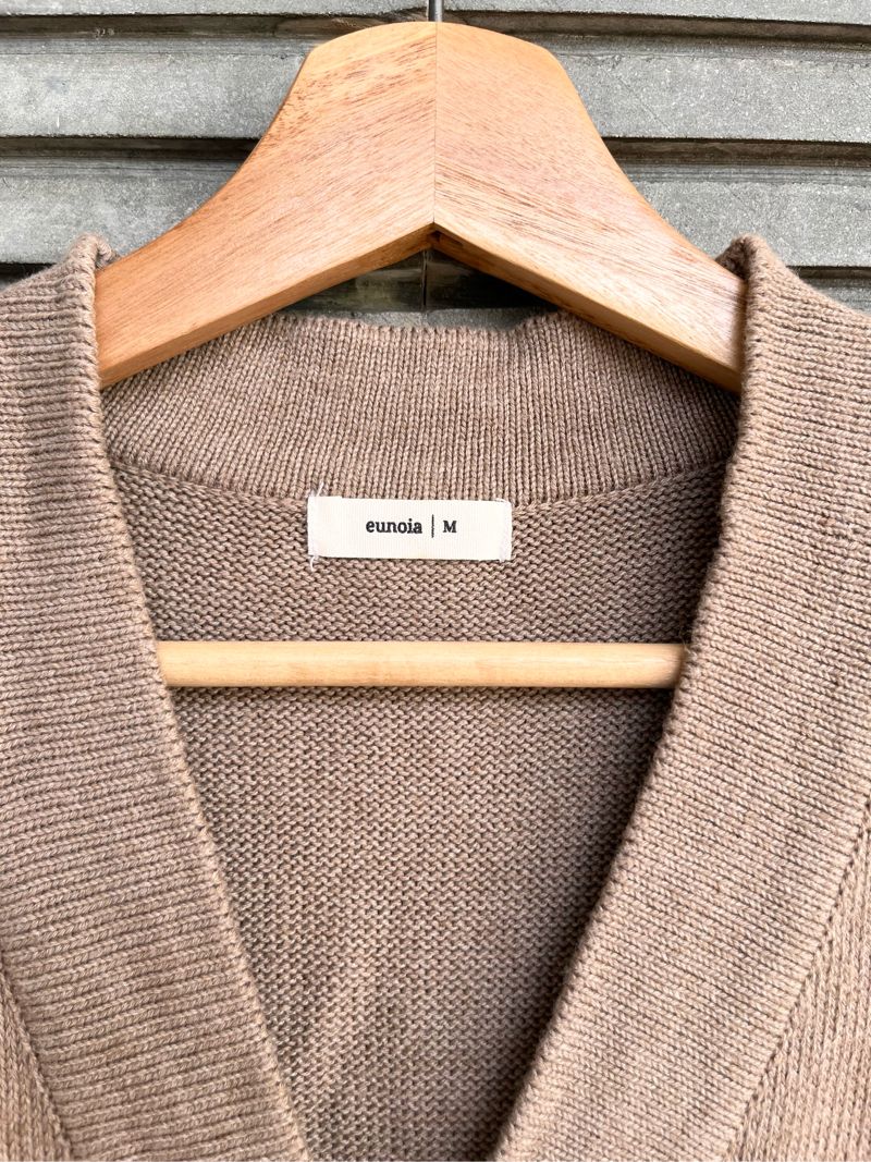 Vest Rajut Cokelat Eunoia Preloved, foto 4