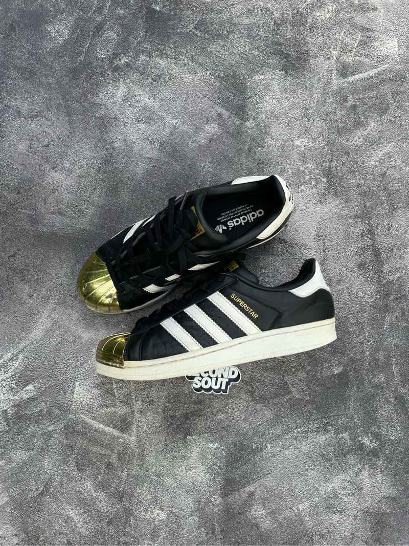 Sepatu Adidas Superstar Metal Toe Gold Black White Preloved