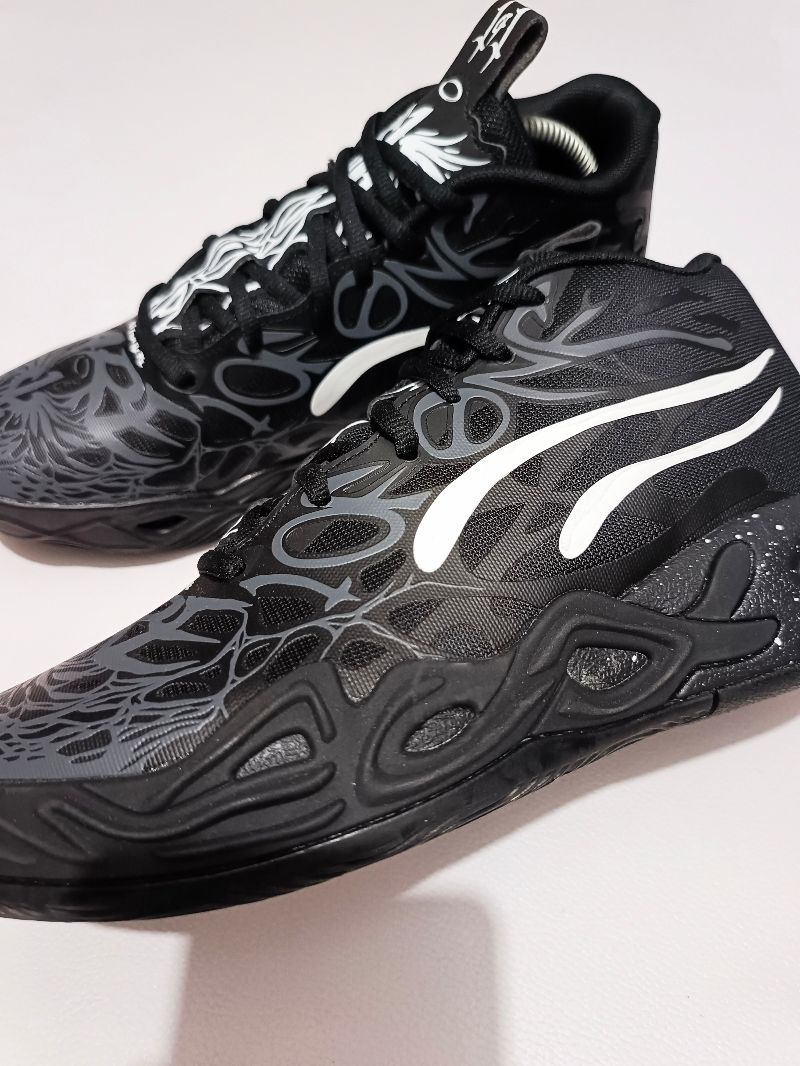 Puma Men's MB04 Phoenix Basketball, foto 2
