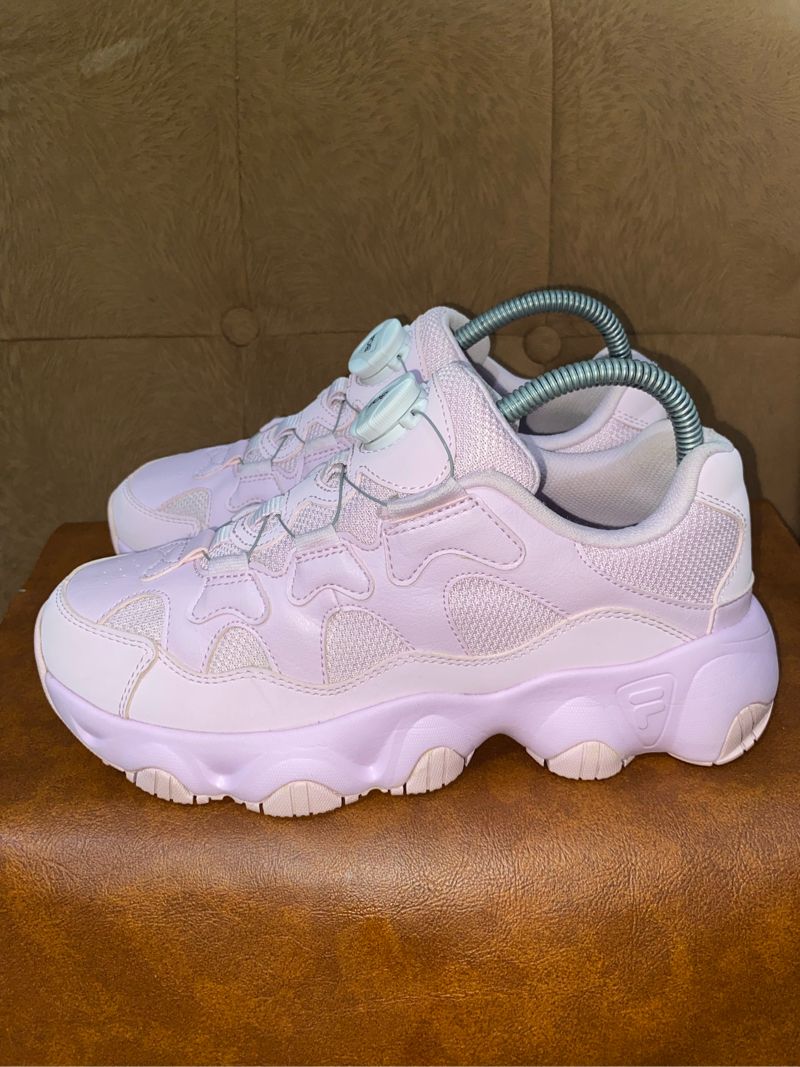 Sepatu Sneakers Sport Wanita Fila Boa Jagger Classic Sport Preloved