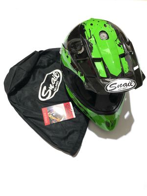 Snail helmet