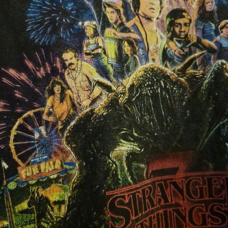 Kaos Stranger Things Season 3, foto 3