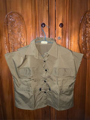 vest