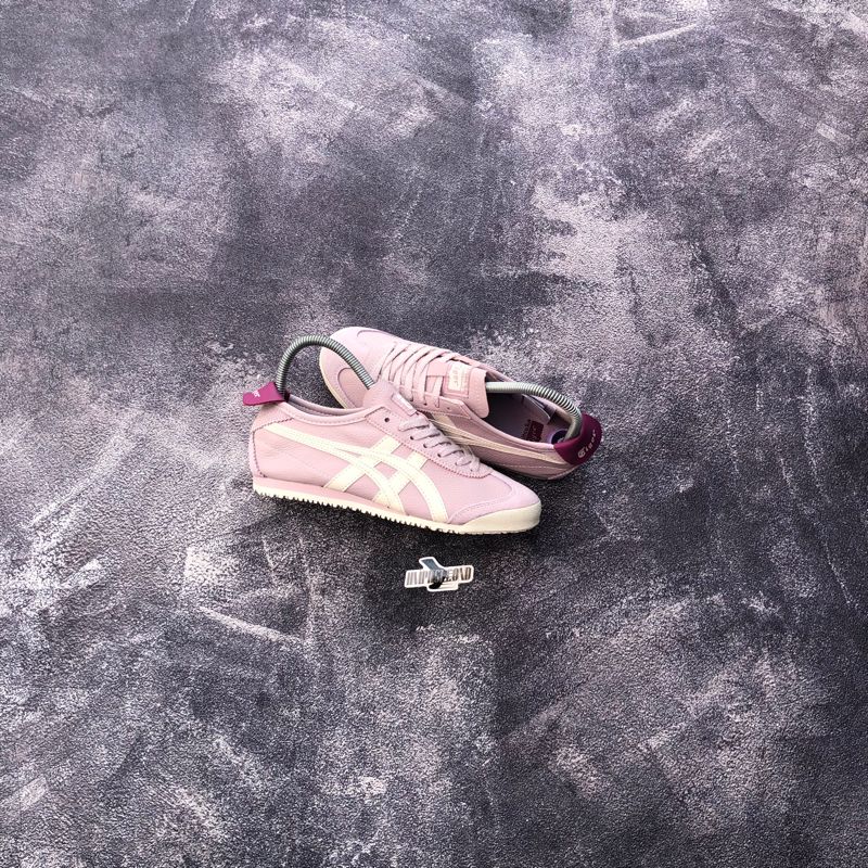 ONITSUKA, foto 3