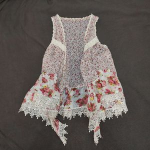 Cottagecore Y2K Shabby Chic Floral Flowy Ruffled Lace Vest