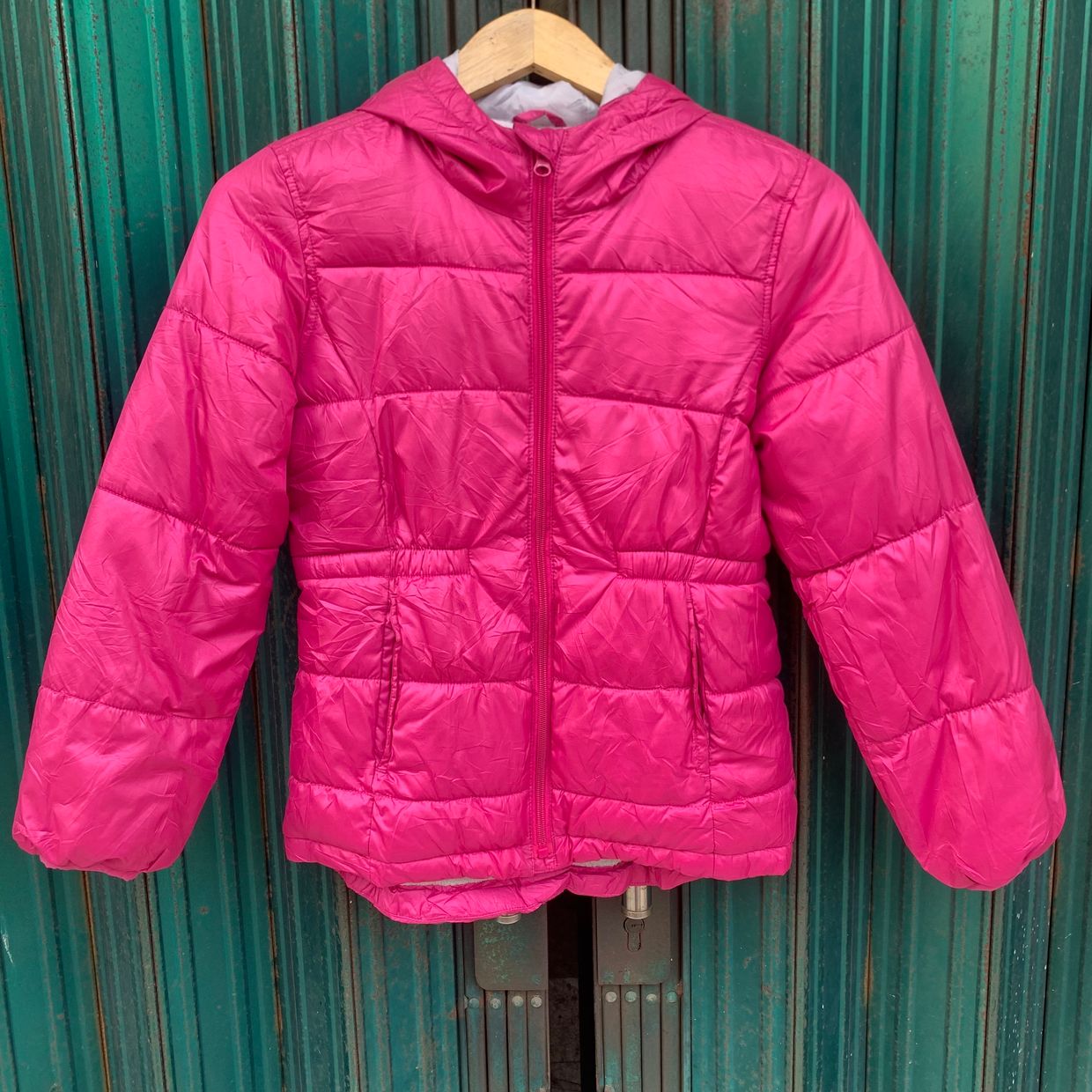 Old Navy Sportswear Puffer jacket Wanita pink Preloved