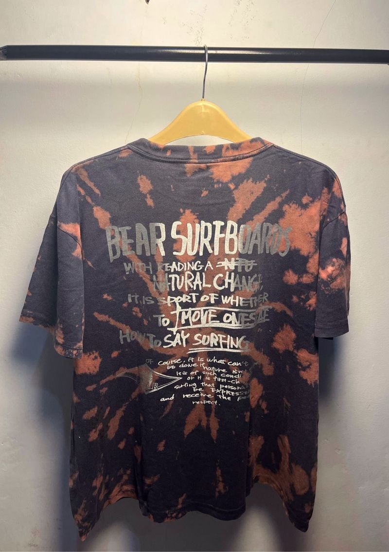 Kaos Tie Dye Bear Surfboards, foto 2