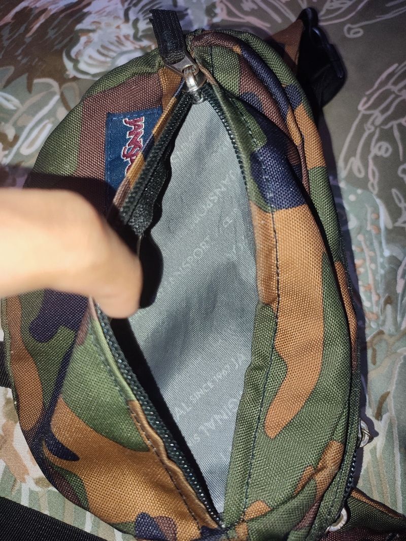 Tas selempang jansport camo, foto 7