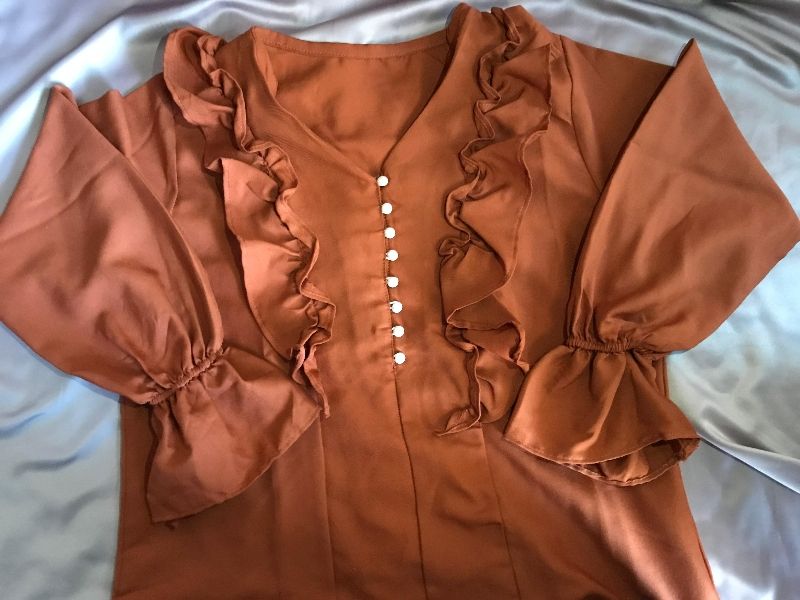 Preloved Blouses, foto 2