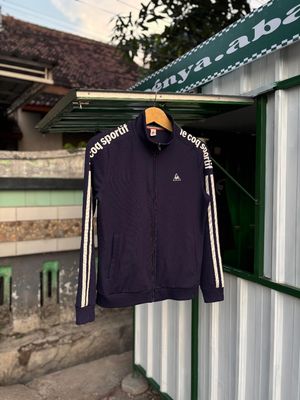 tracktop le coq sportif spell out