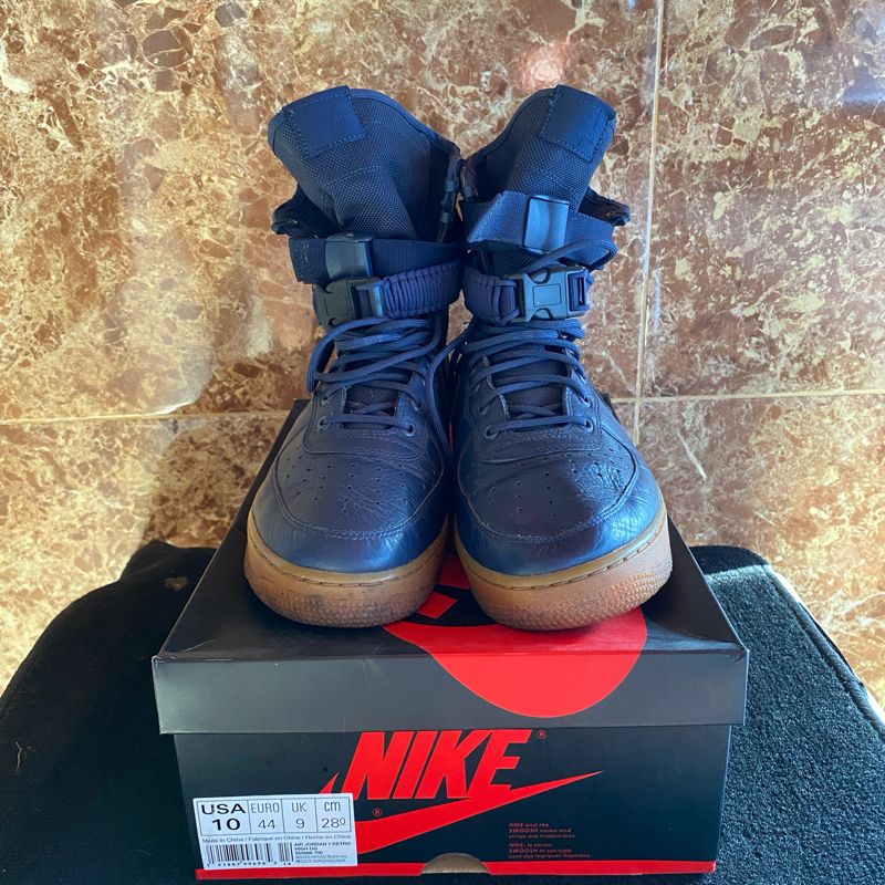 Nike SF Air Force 1 High Navy, foto 2
