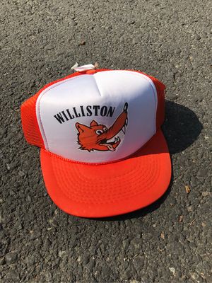 vintage truckerhat williston