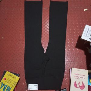 Celana wanita AIRism legging Flare UNIQLO