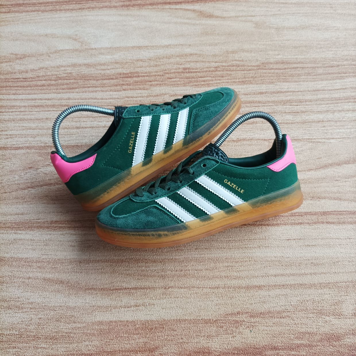 Adidas Gorpcore Indie Sneakers Wanita multicolor green