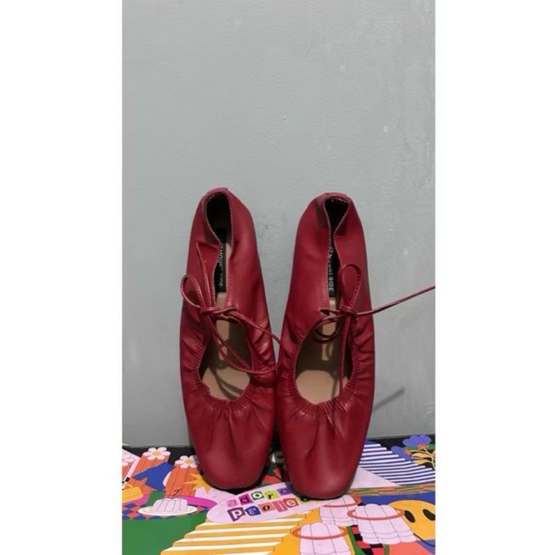 Eastmountside | Red Pinko Flat uk 40, foto 2