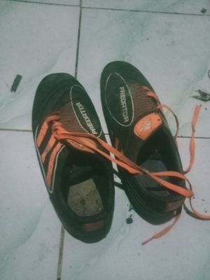Sepatu sepak bola PRIA DEWASA 42