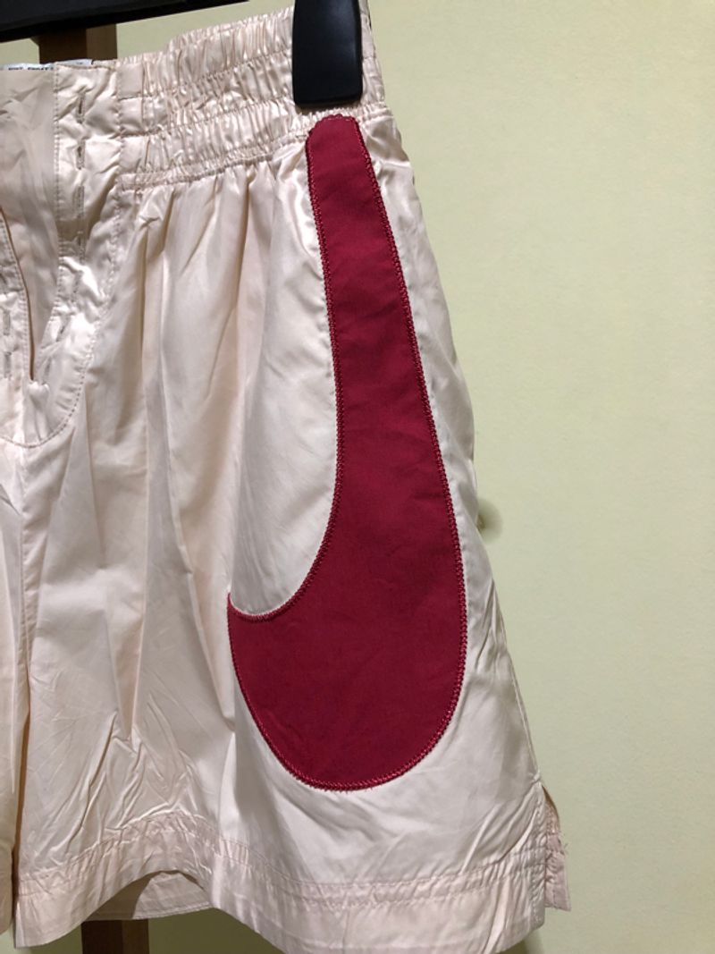 Celana Pendek Nike Circa 50 (cewe), foto 4