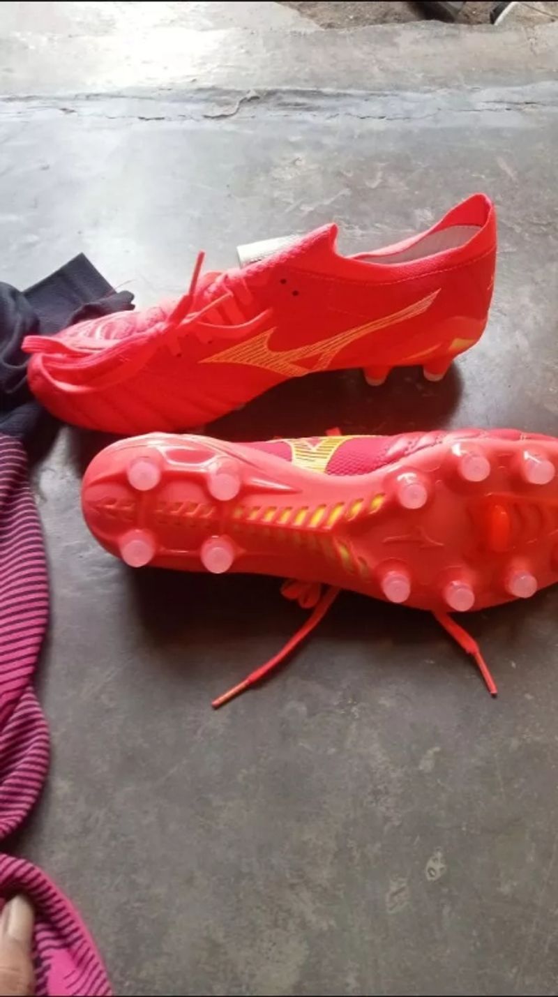 Sepatu bola Mizuno Beta Red gold, foto 6
