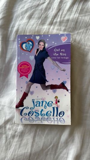 [B1G2] Buku Girl on the Run Cinta Tak Terduga by Jane Costel