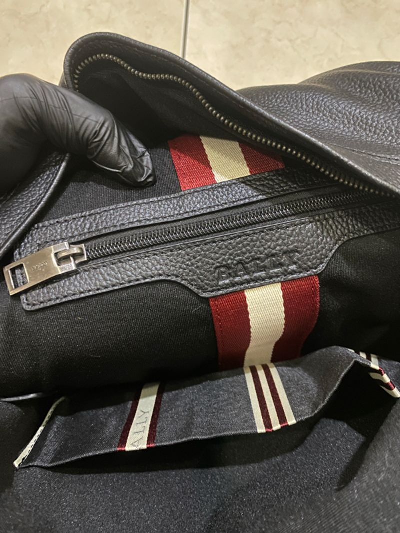 Backpack BALLY black leather red white stripes good quality, foto 4