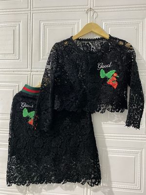 One Set Brukat
