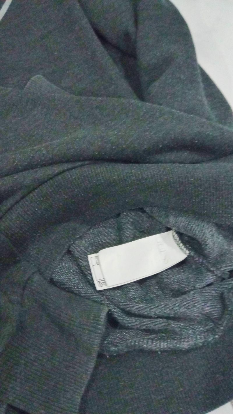 Crewneck Guess Triangle sweater preloved thrift second ori, foto 4