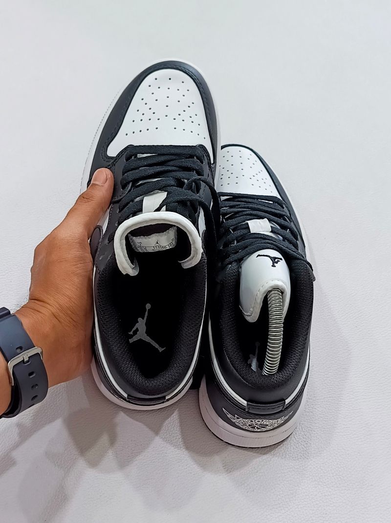 Nike Air Jordan 1 Low Panda, foto 6