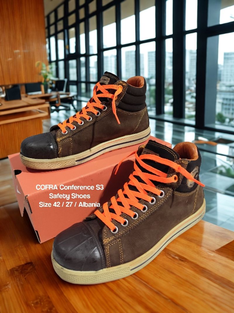 COFRA Conference S3, Safety Shoes