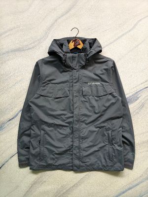 Columbia Omni-Tech Outdoor Jacket Gray