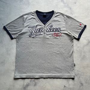 MLB Yankees Shirt