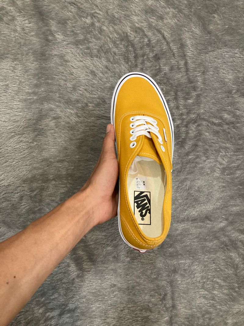 VANS AUTHENTIC COLOR THEORY GOLDEN YELLO, foto 2