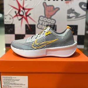 Nike Interact Run