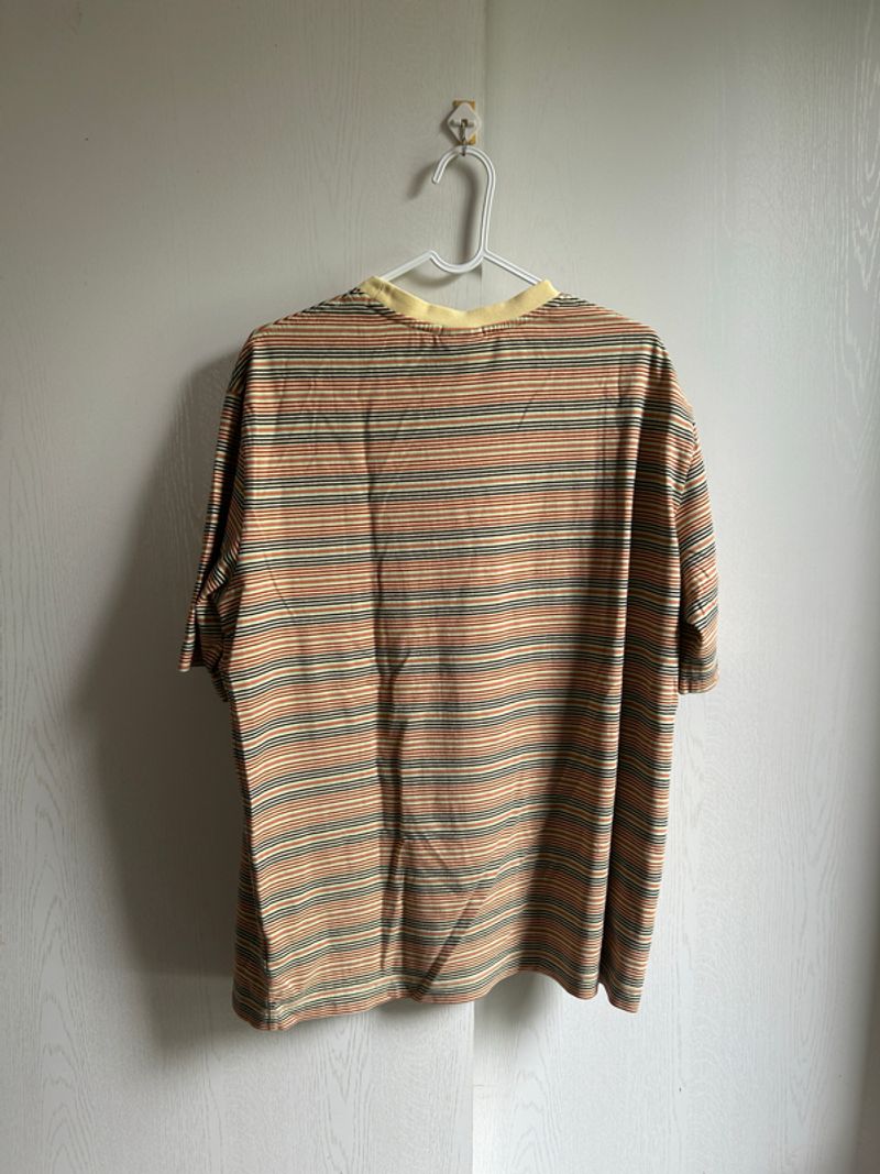 Kaos Lacoste Live garis, foto 2
