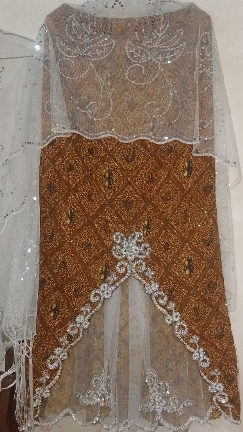 Set Kebaya Putih untuk akad., foto 2