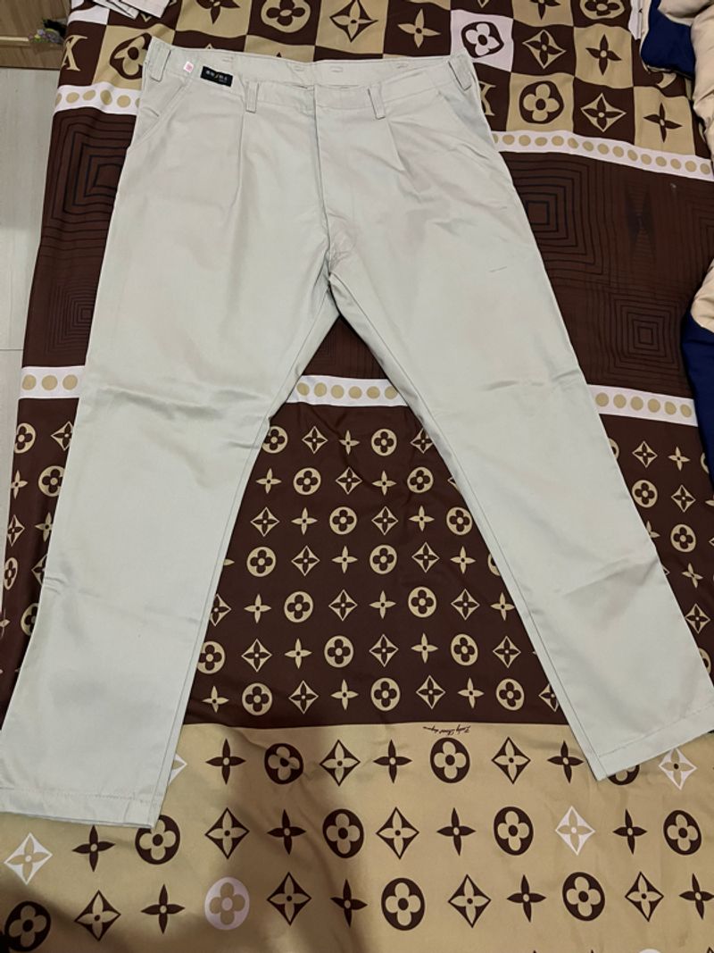Celana chino bahan premium, foto 4