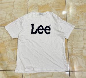 Lee