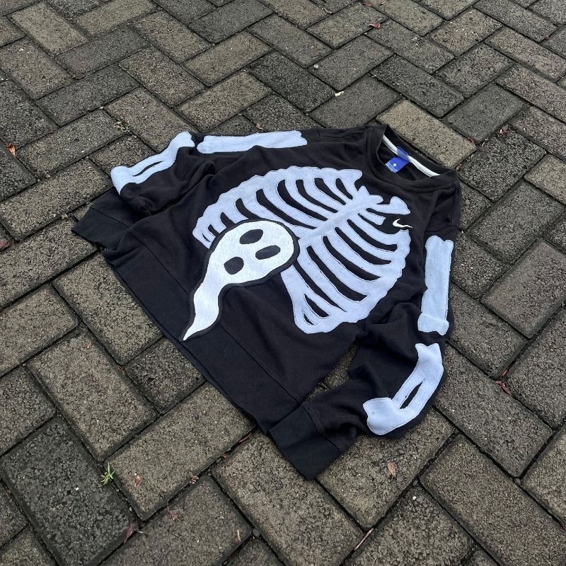 Crewneck Nike Rework Skeleton Ghost, foto 3