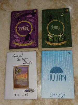 Preloved novel sunset bersama rosie tere liye bekas original