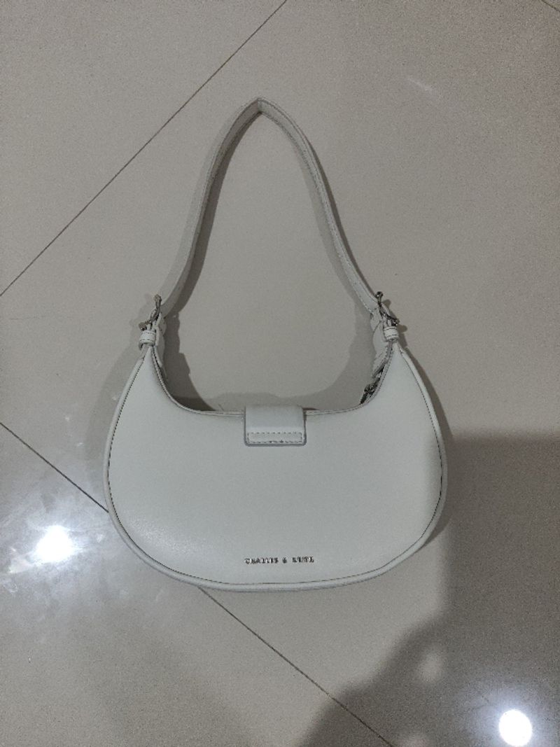 Bag Charles and Keith Ori, foto 4