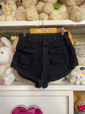 celana pendek hw hitam bkk kantong cargo (-)