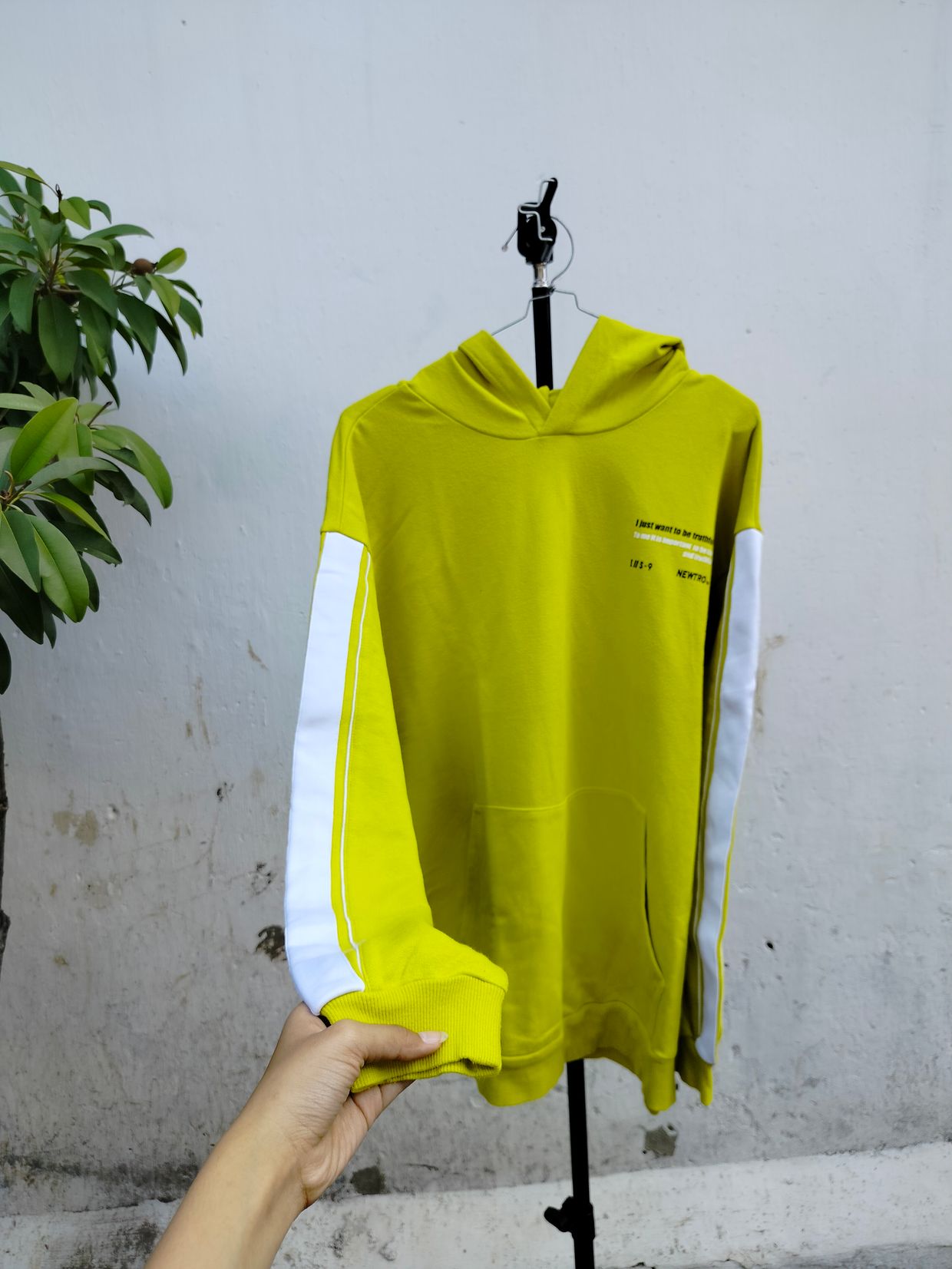 Avant Garde Biker Hoody Wanita white yellow