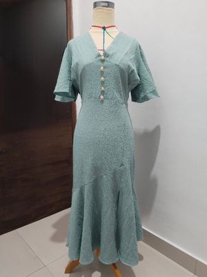 Turquoise crinkle stretchy dress