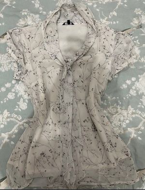 The executive blouse baju wanita floral