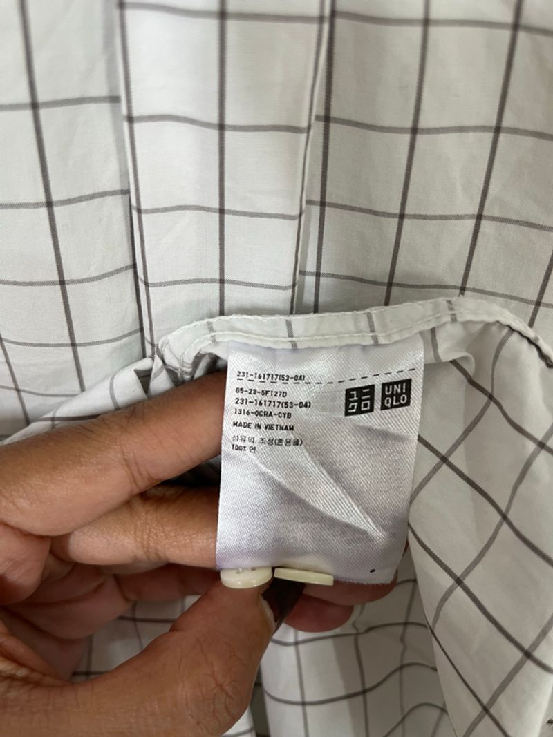 Uniqlo Kemeja Pria, foto 5