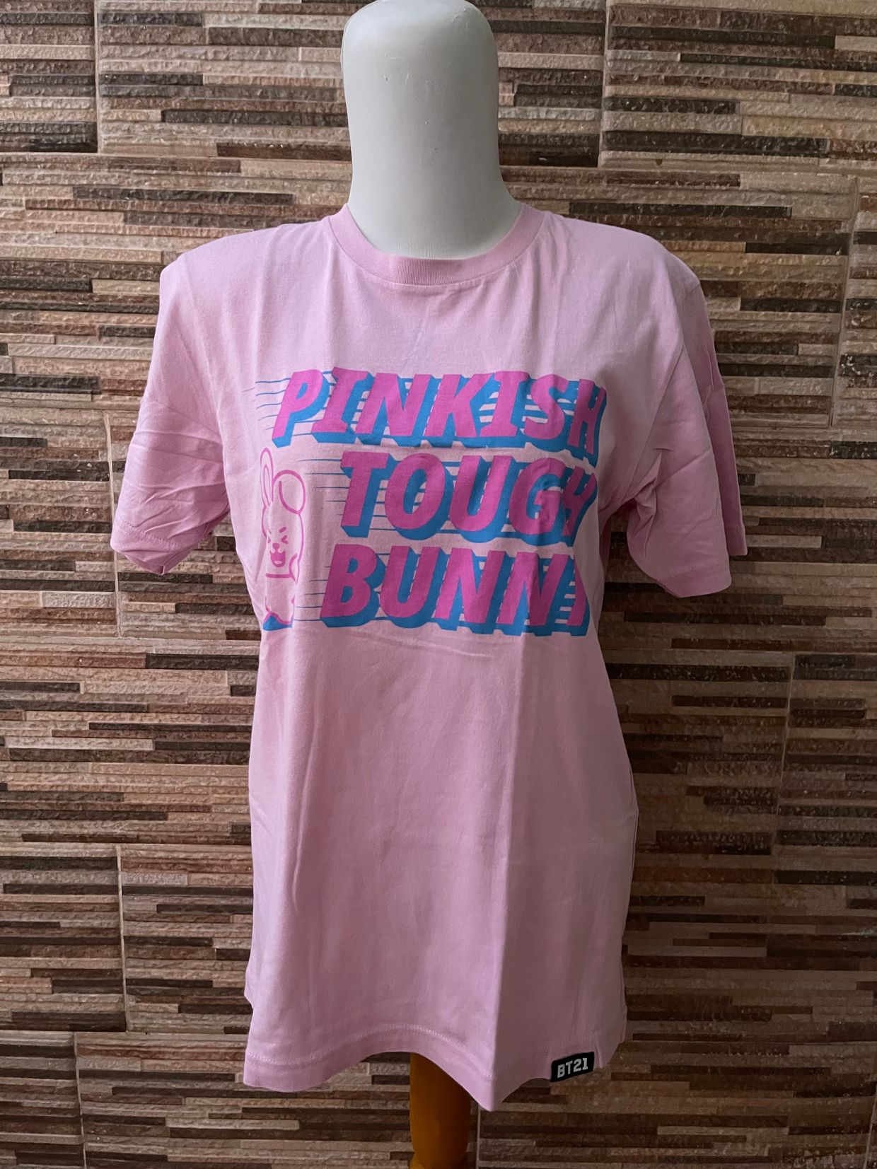 Uniqlo Casual T-shirt Wanita purple