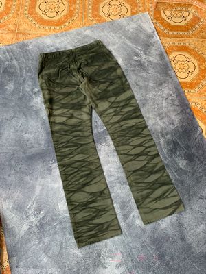 Gap Boot cup size 32
