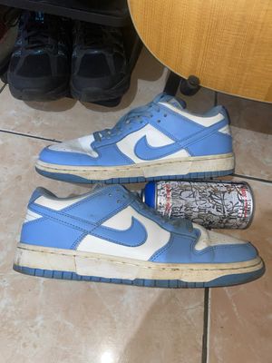 Nike dunk low blue university